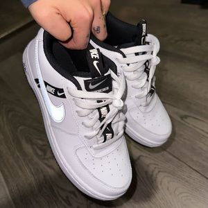 2020 Force 1 LV8 KSA PS 'White Reflect Silver'